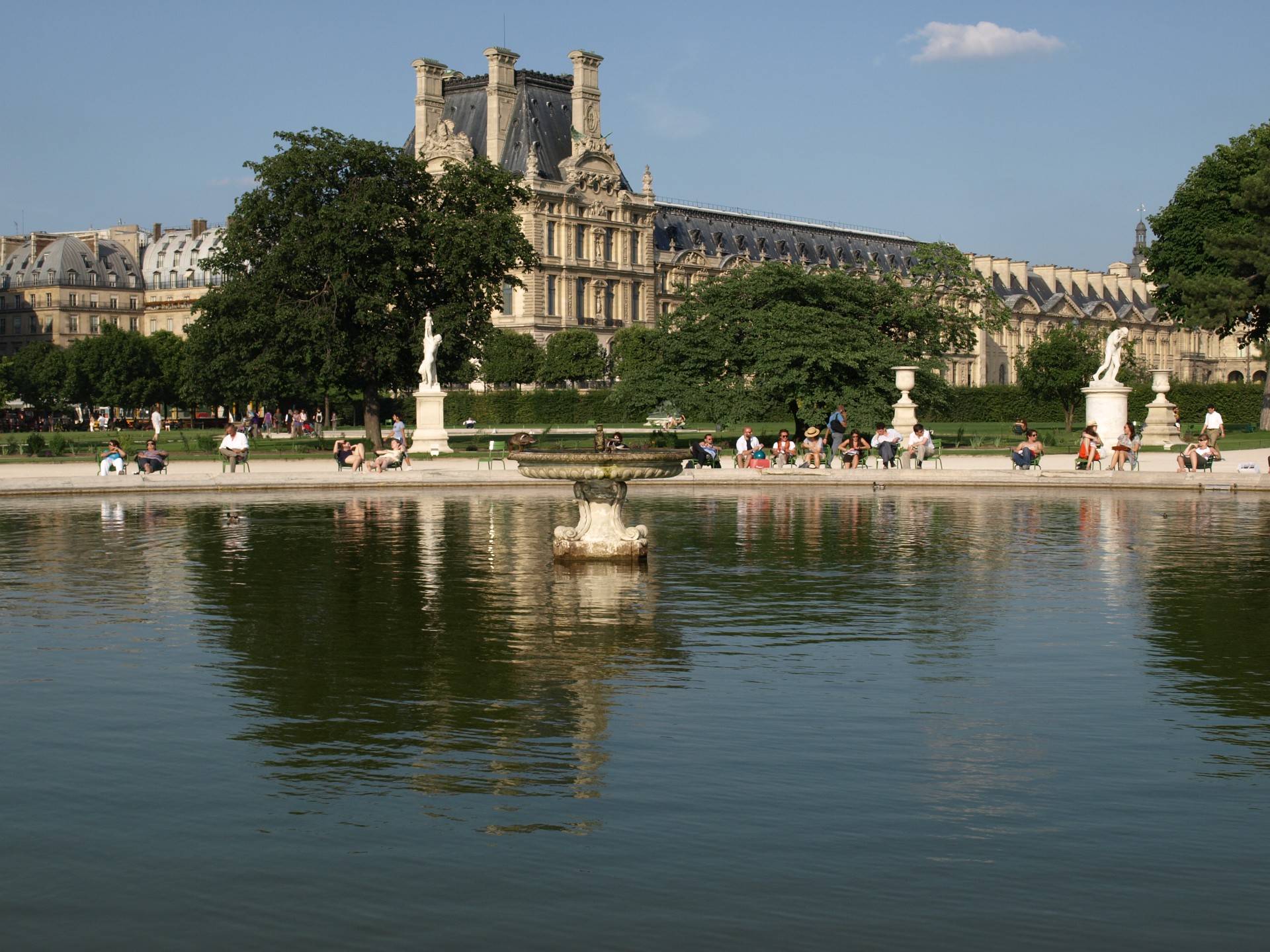 Louvre Reflection in the Bassin Rond